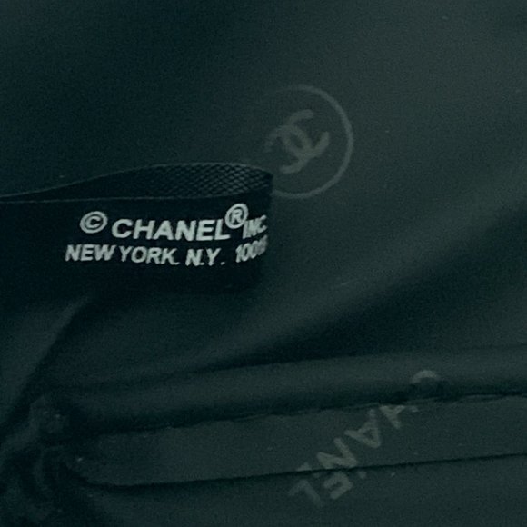 CHANEL Cosmetic Travel Pouches Make Up Bags - Picture 5 of 16